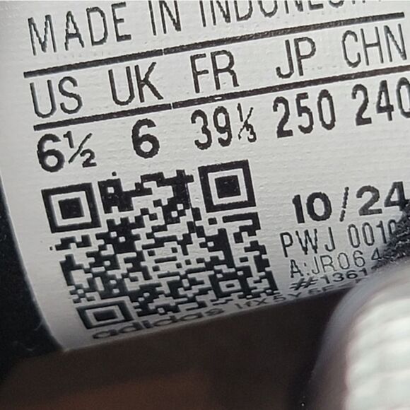 Adidas Ultraboost Ultra Run 5 X Overtime Size 6.5 Black White Running Shoes - Picture 8 of 9